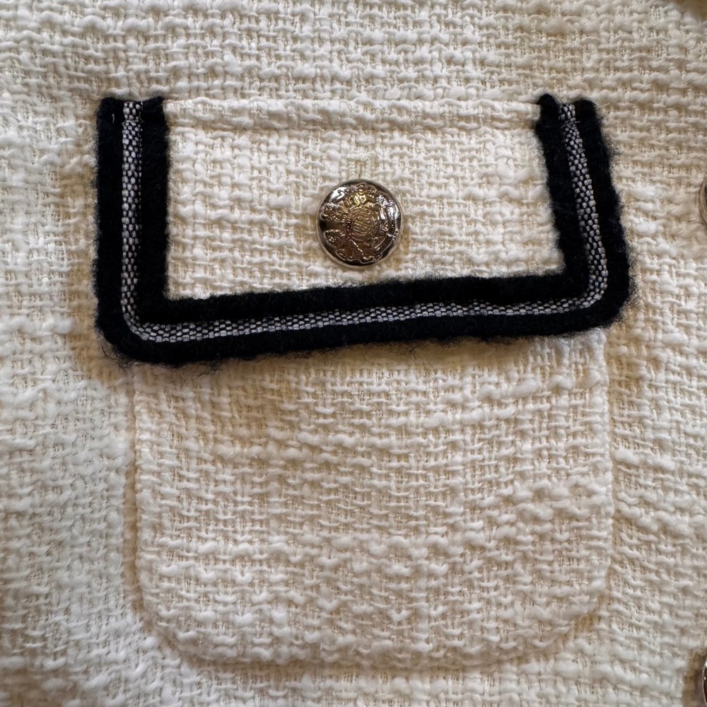 Talbots Cream Tweed Bomber Jacket with Black Trim and Gold Buttons - Picture 6 of 12